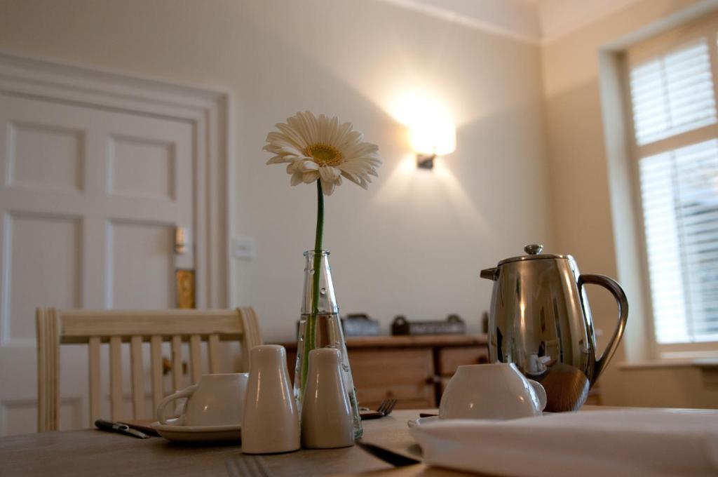 Old Parsonage House 3*